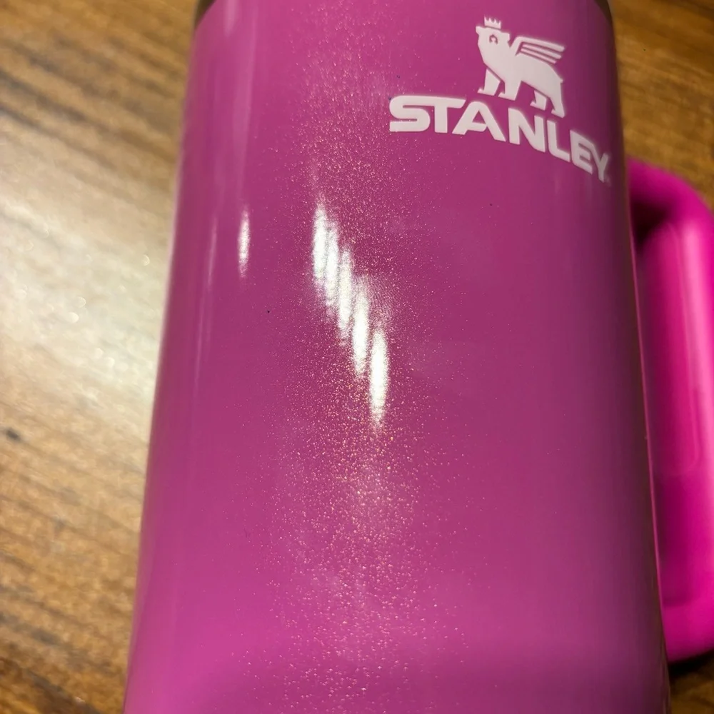 New RARE Stanley 40oz Pink Shimmer - Picture 3 of 6